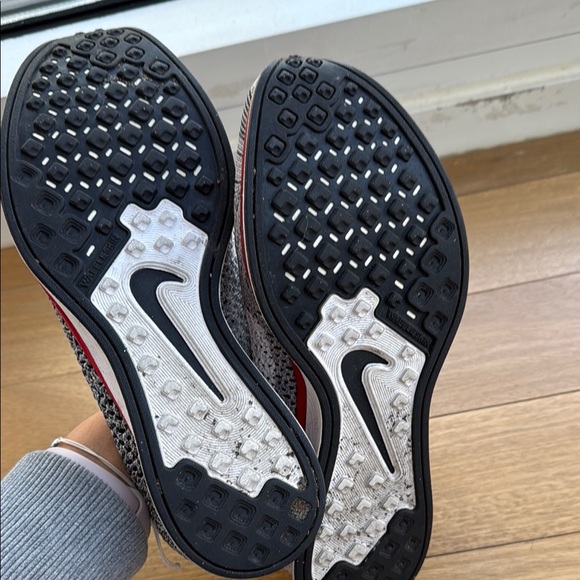 Nike Flyknit Racer shoes - Gray/red - Picture 5 of 5